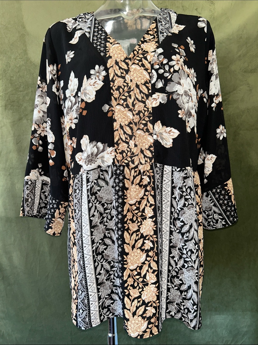 Isaac Mizrahi Black Floral Mixed-Print Long Sleeve Dress